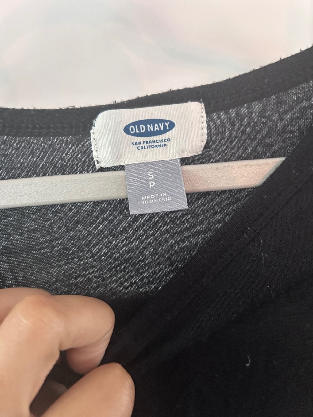 Old Navy Black Lightweight Long Sleeve Tee
